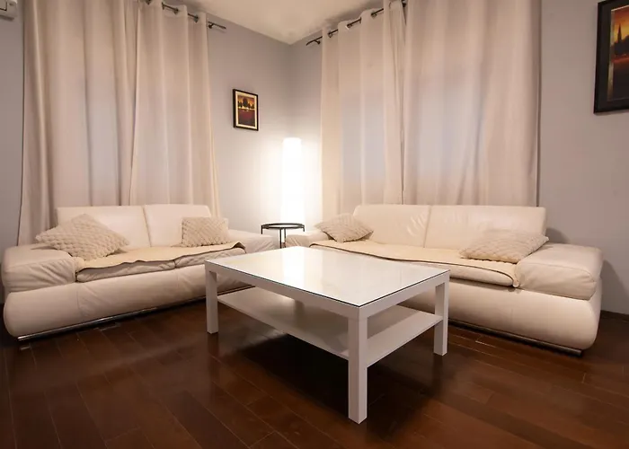 Astra Apartment