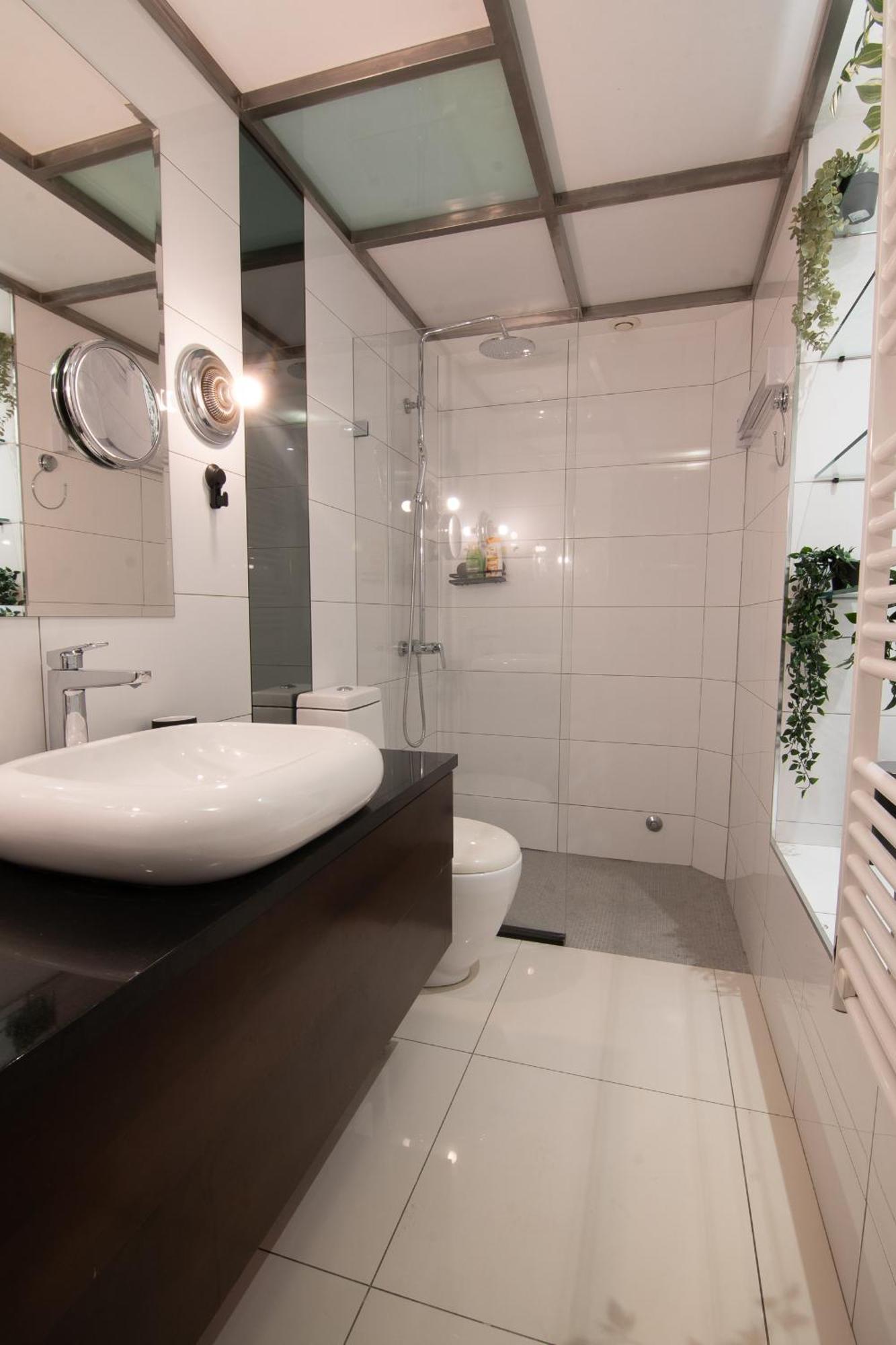 Astra Apartment